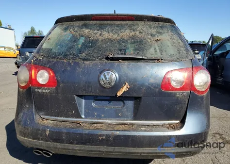 2007 Volkswagen Passat 2.0T Wagon Value z USA, uszkodzony, nr VIN WVWLK73C97E009458